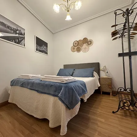 Διαμέρισμα Vut Plaza Del Santo *